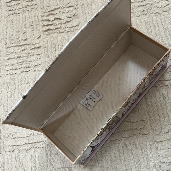 Paris decorative box decor storage, 2 piece, new condition - Picture 13 of 16